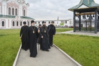 10 июня 2017 г. – Преосвященнейший Владимир, епископ Шадринский и Далматовский посетил Далматовский монастырь.